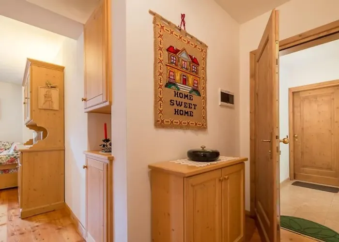 アパート Cozy Near Cortina *